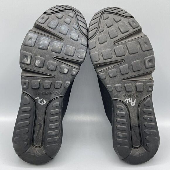 Nike Air Max 2090 Size Youth 7 Women's 8.5 Black Grey Shoes Sneakers CJ4066-001 - Picture 7 of 10